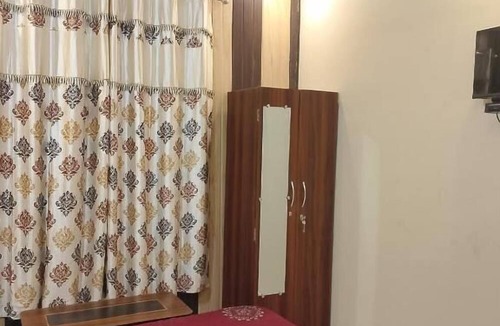Chandauli Hotel | Bhardwaj Darbar