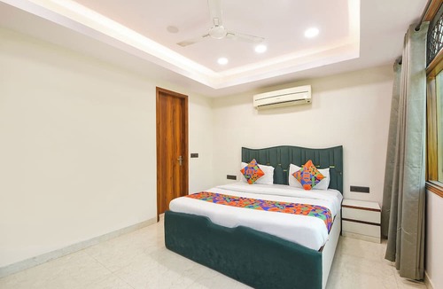 Pashim Vihar Hotel | Fabhotel Park View