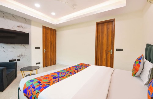 Pashim Vihar Hotel | Fabhotel Park View