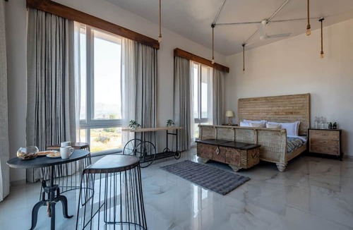 Igatpuri Villa | ELIVAAS White House 7BHK Villa
