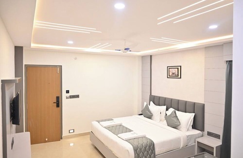 5th Block Hotel | Bilton Premium Luxury Hotel Koramangala