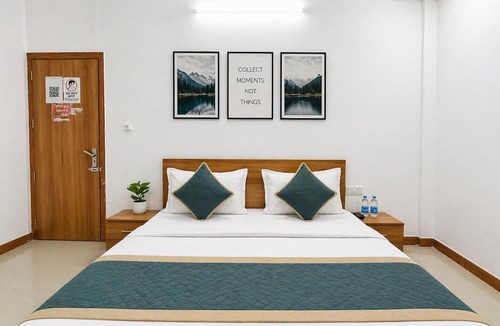 New Delhi Hotel | Mauryan Express Hotel Nangloi Metro
