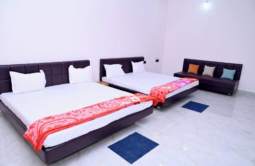 Manawar Hotel | Laxminarayan Hotel