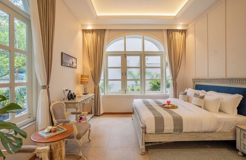 Gauravaddo Villa | ELIVAAS Vacasa 5BHK PetFriendly & Pool