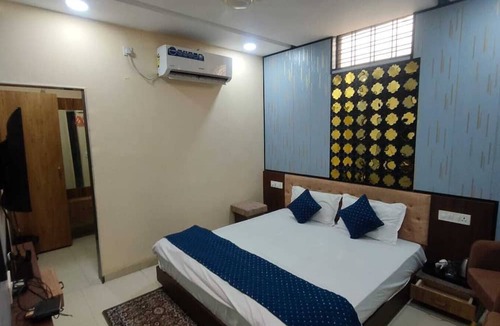 Sehore Hotel | Hotel Shri Vallabh kripa