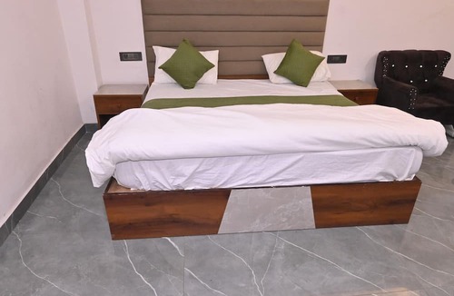 Sikandra Hotel | Hotel Apple Tree