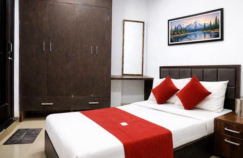 Lajpat Nagar Hotel | Mauryan Express Hotel Lajpat Nagar