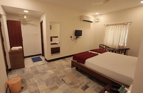 Kumbakonam Hotel | Hotel Rayas