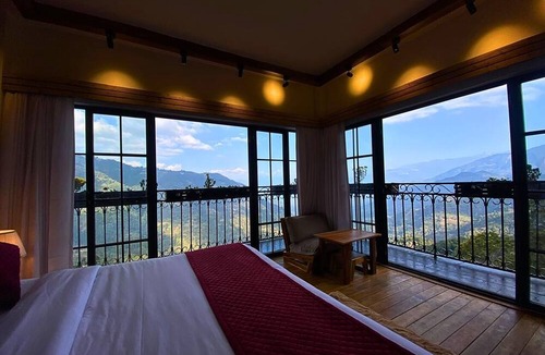 Kolakham Hotel | Evri Hotels & Resorts