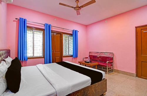 Durgapur House | Classic With Balcony Diamond Inn