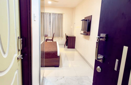 Bhubaneshwar Hotel | HOTEL CENTER POINT