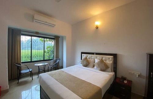 Sainagar Hotel | Greenfield View