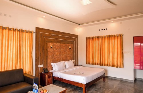 Elappara Resort | Abad Silver Mist