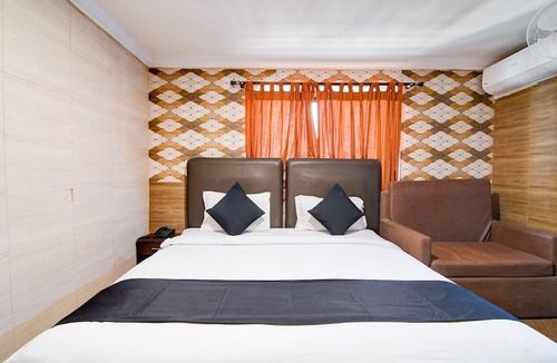 Rajarhat Hotel | Raj Palace- by Brill Rooms