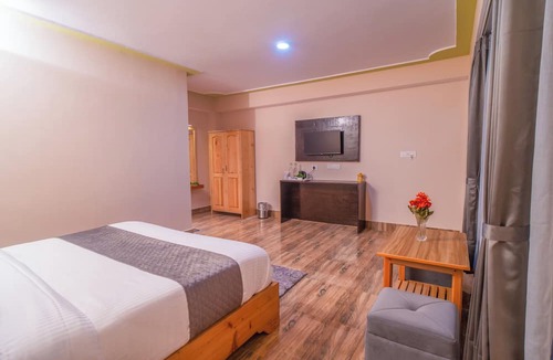 Lachung Hotel | Divine Brookyard Resort