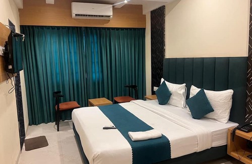 South Tukoganj Hotel | Hotel Enigma Indore