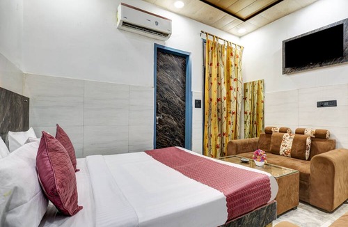 South West Hotel | Mauryan Express Hotel Dabri Janakpuri