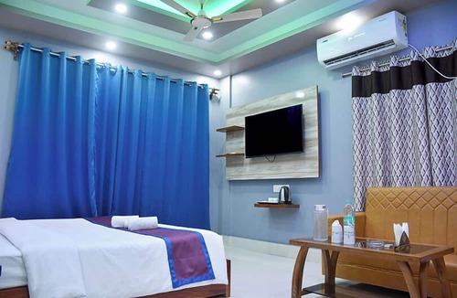 Mayapur Hotel | Hotel SS Plaza