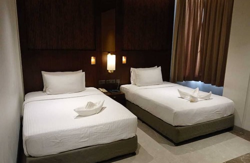 Jaunpur Hotel | Ananta Express Jaunpur