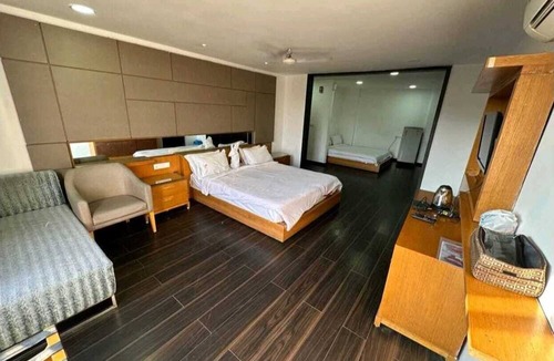 Abu Road Hotel | Hotel Kalki Palace