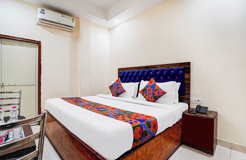 Sector D Hotel | Fabhotel Sehrawat