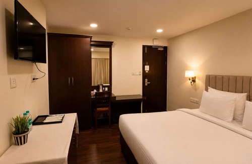 5th Block Hotel | Ello Hotels