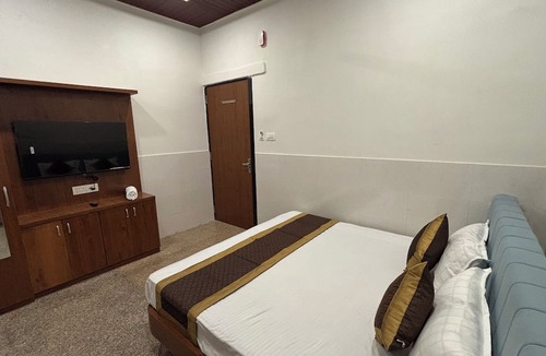 Chopasni Housing Board Hotel | Hotel Shivaay
