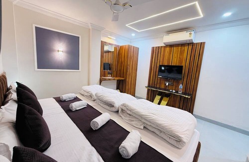 Ujjain Hotel | Hotel JK palace