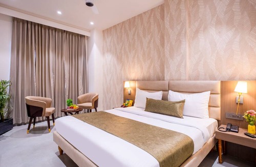 Faridabad Hotel | Miran Hotel & Suites - Mathura Road