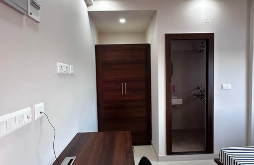 Kolkata Hotel | Yuvi Grand Residency