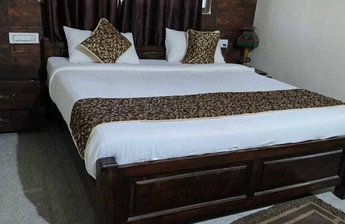Avarghani Hotel | The Palash Vann Resort