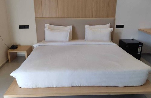 Jagdalpur Hotel | SWASTIKANANDAM RESORT