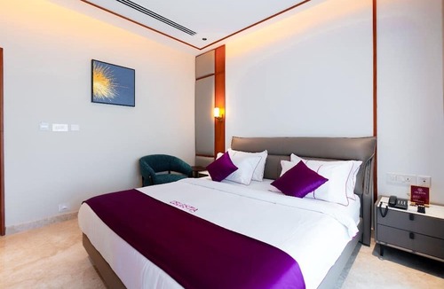 Kottakkal Hotel | CELESTIA BY THOPPIL
