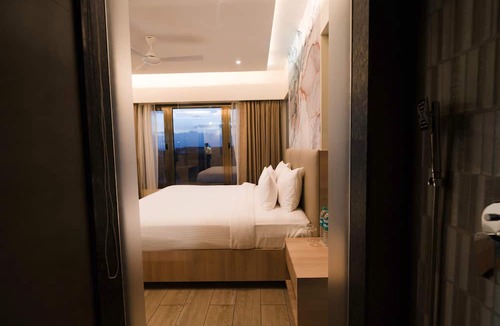 Aurangabad Hotel | Pride Elite Chhatrapati Sambhaji Nagar