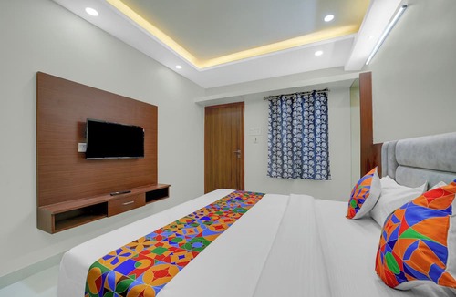 Kolar Road Hotel | Fabhotel Shri Vinayak