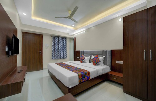 Kolar Road Hotel | Fabhotel Shri Vinayak