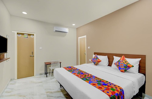 Miyapur Hotel | Fabhotel Larana