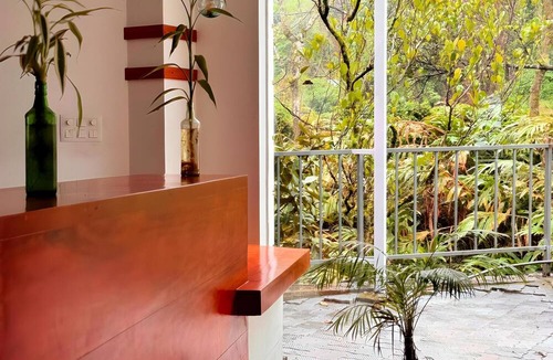Thankamony part Hotel | Skybz Bluemount Residency