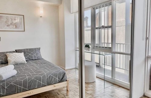 Bondi Junction Apartment | 83 OSHR