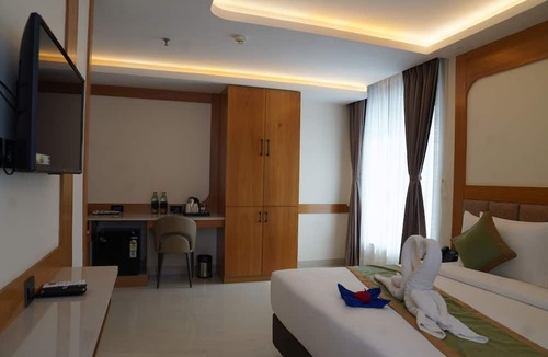 Berhampore Hotel | Hotel Green View