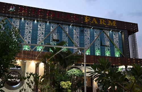 Parsivni Hotel | Nicolas Farm & Resort
