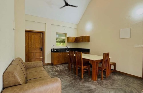 Quilandi Hotel | Vayalada Garden resort