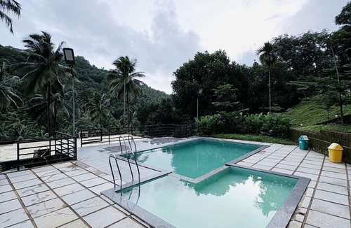 Quilandi Hotel | Vayalada Garden resort