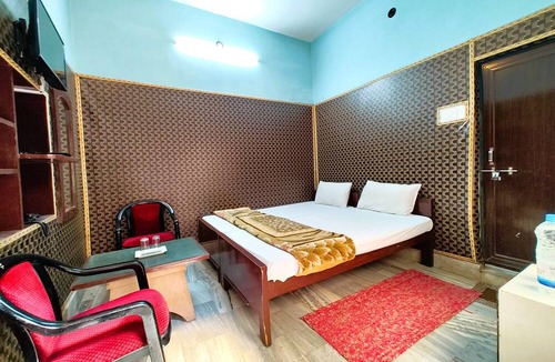 Varanasi Hotel | Hotel Teerth Guest House Varanasi