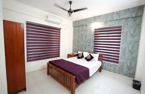 Changanacherry Hotel | Centur Apartments