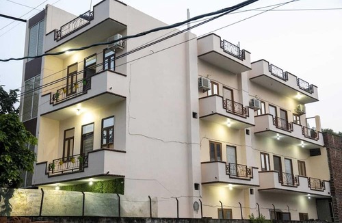 Sikandra Hotel | Hotel Astoria Elite