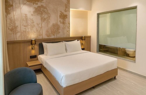 Savli Hotel | Eco Satva Vadodara (Kitchen with no-onion no-garlic)
