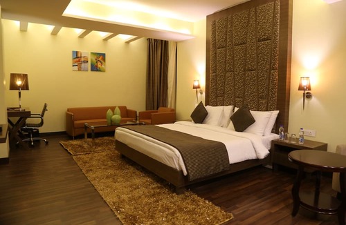Mundra Hotel | The Fern Residency Mundra