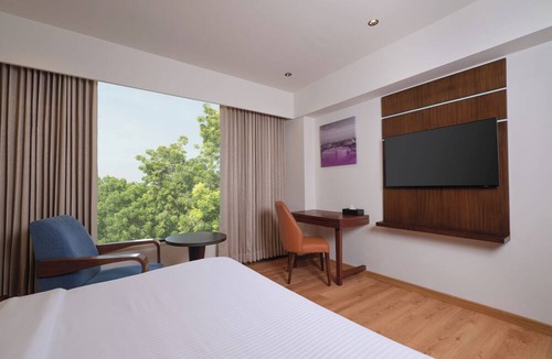 Thaltej Hotel | Regenta Place Ahmedabad
