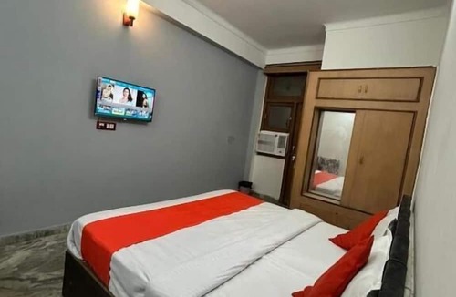 Gwalior Hotel | Hotel Ramya Palace